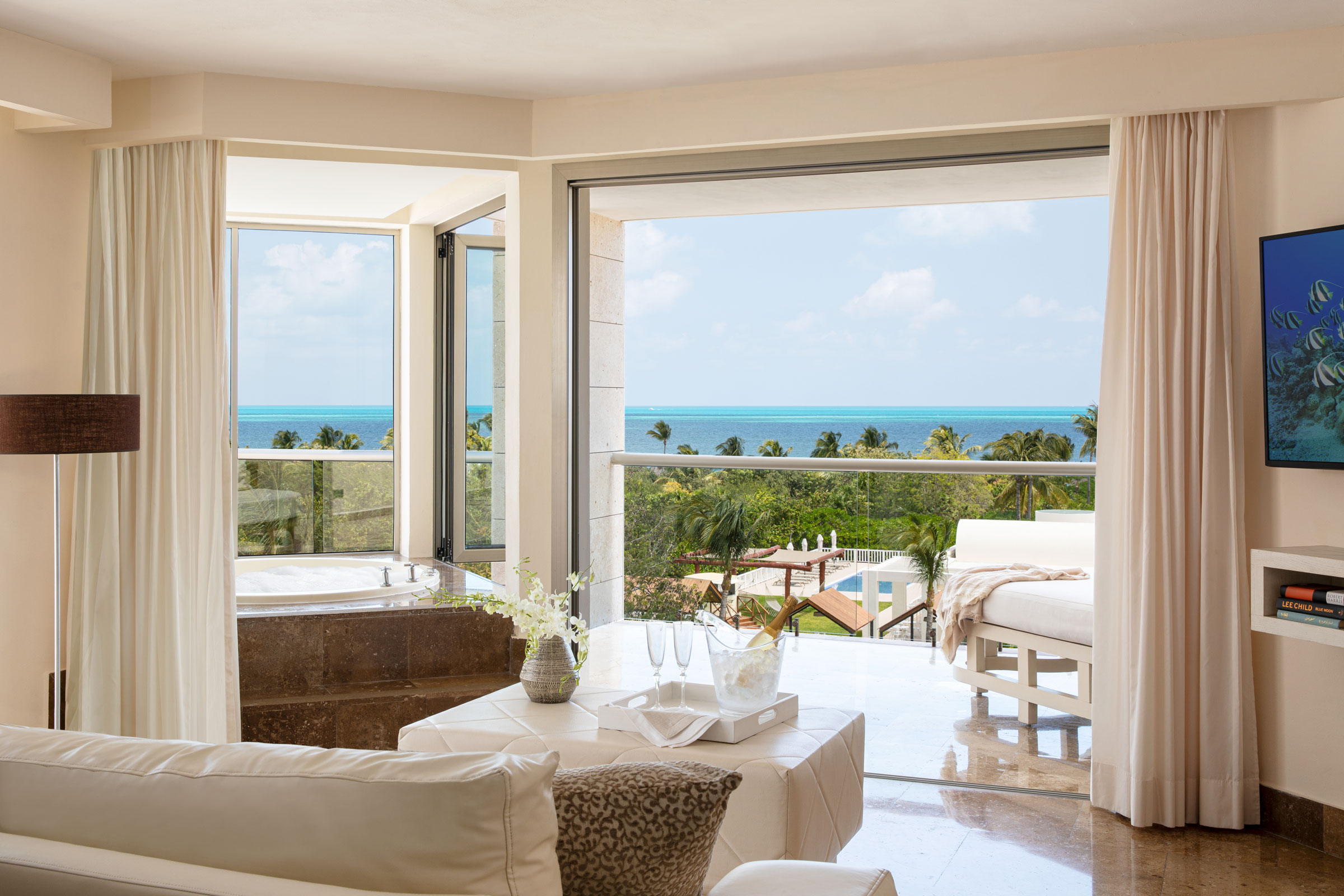 Beloved Playa Mujeres junior suite with an ocean view