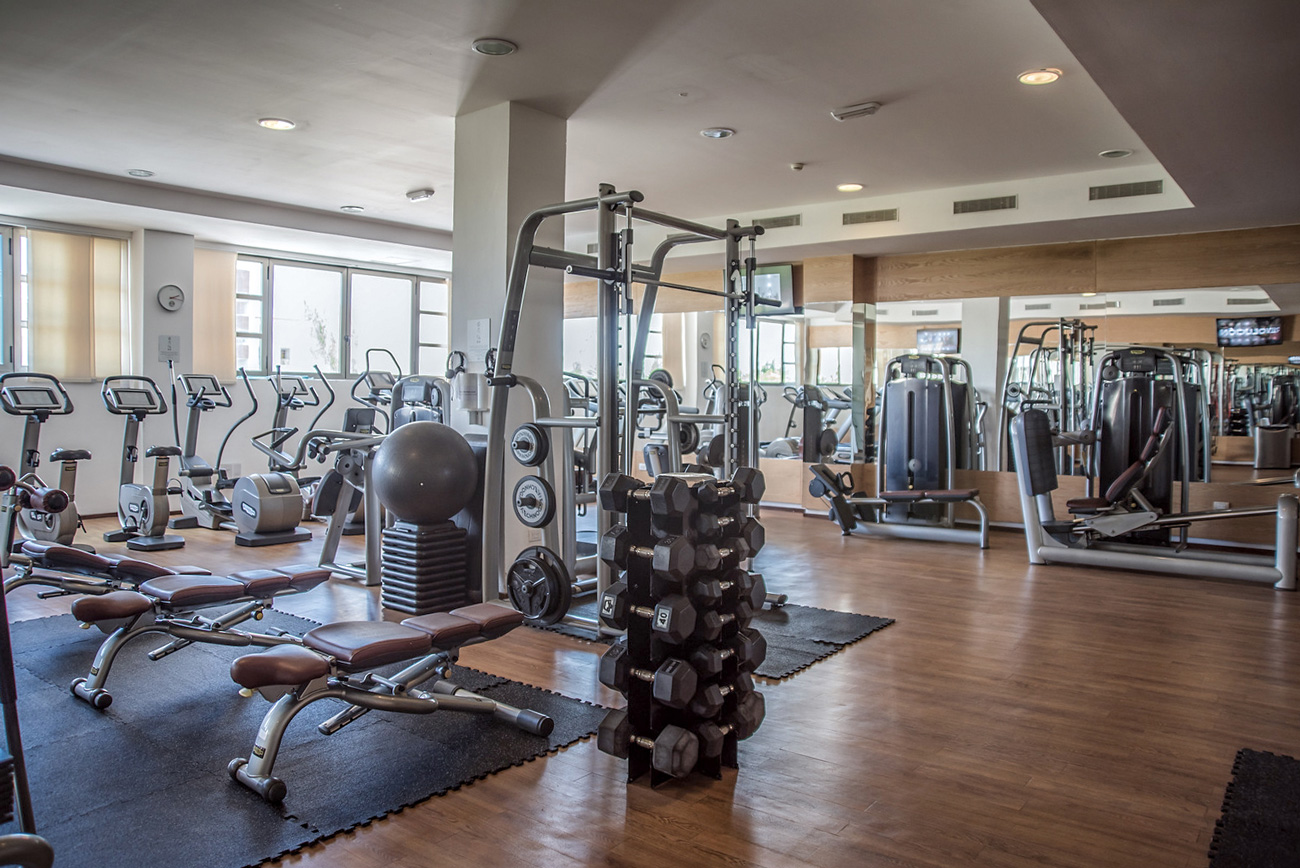 Excercising on your honeymoon in the resorts gym