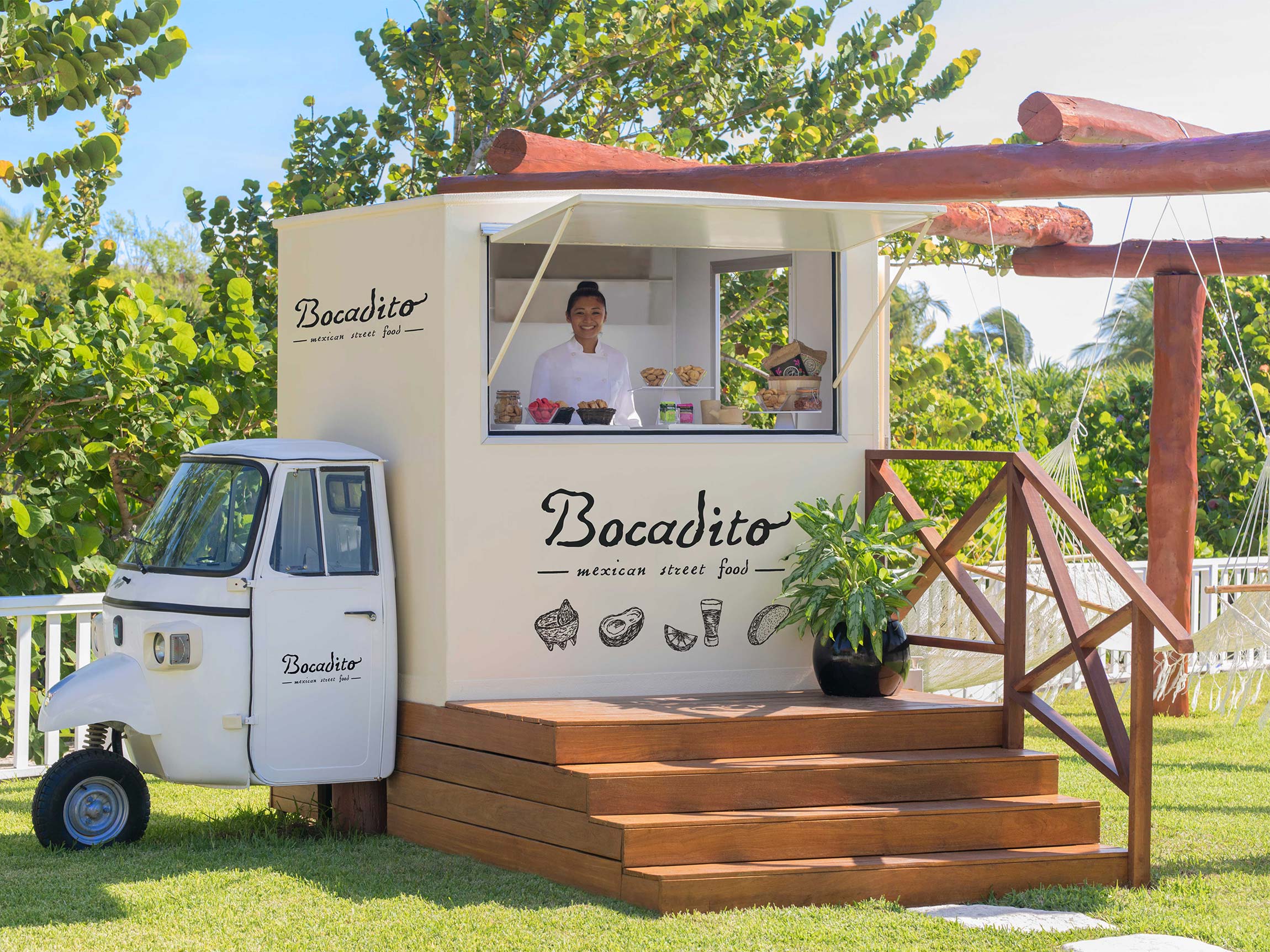 Mexican street food at the Bocadito food truck in Playa Mujeres